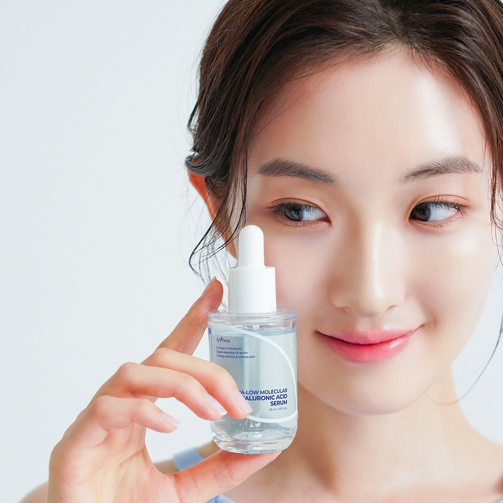 Isntree Ultra-Low Molecular Hyaluronic Acid Serum 50ml – bilde 3